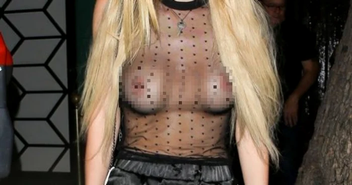 
    Fostul star Disney nu ține cont de gura lumiifoto: hepta  