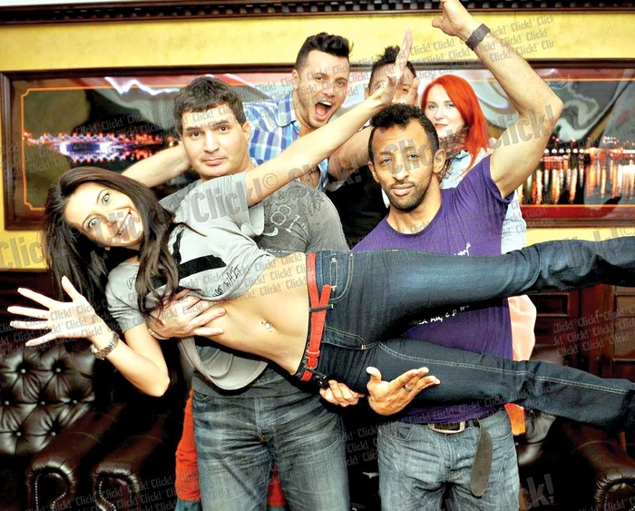 Dana Neacşu l-a lăsat pe George Ciubotaru s-o pipăie pe sâni