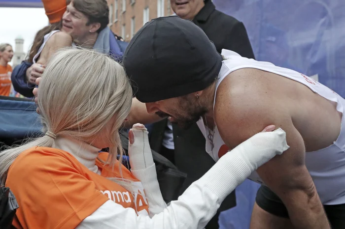 Colin și Emma sunt prieteni de mulți ani. Foto: Profimedia Images