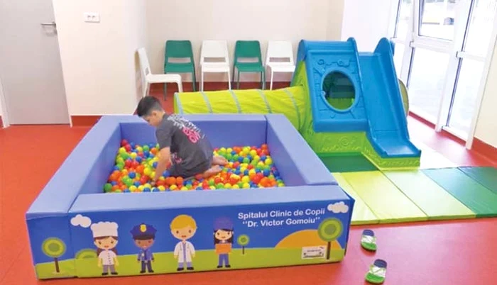 Unitatea are şi loc de joacă pentru copii