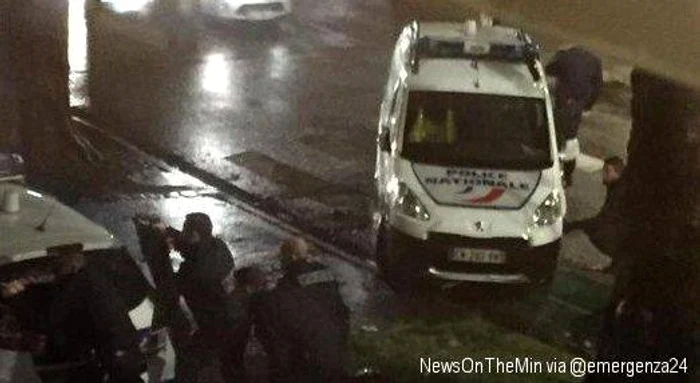 Mai multe echipaje ale Poliției franceze s-au deplasat la fața locului