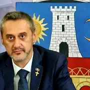 mario de mezzo, primar slatina facebook jpg