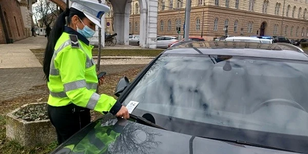 Autocolante politia locala FOTO Politia Locala Timisoara