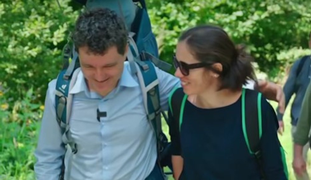 Nicușor Dan face reclamă turismului românesc. Îndeamnă românii să își petreacă vacanțele în țară: „Cele mai frumoase locuri sunt cele de la noi”