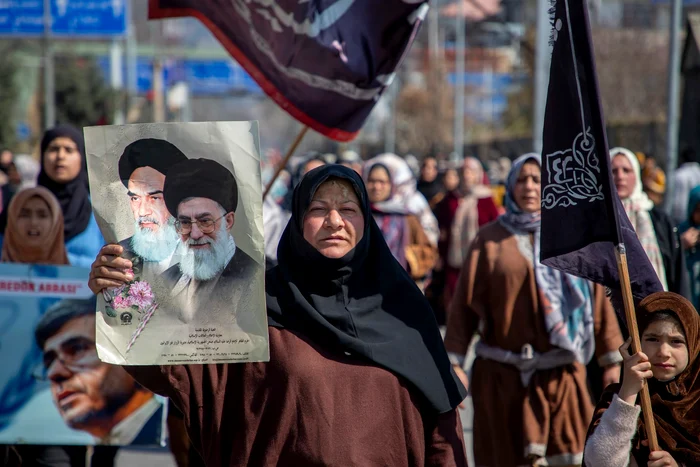 Femei care îl plâng pe Khamenei profimedia 1079337944 jpg
