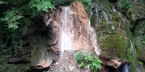 Cascada Bigar prabusita FOTO Garda nationala de mediu