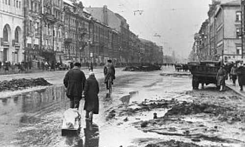 8 septembrie: Începe lungul asediu al Leningradului din Al Doilea Război Mondial jpeg