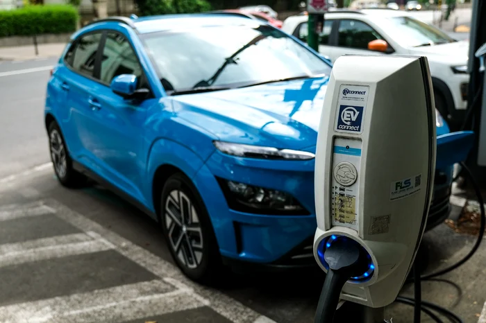 Brașovenii discută pe marginea noului regulament pentru mașini electrice FOTO Primăria Brașov