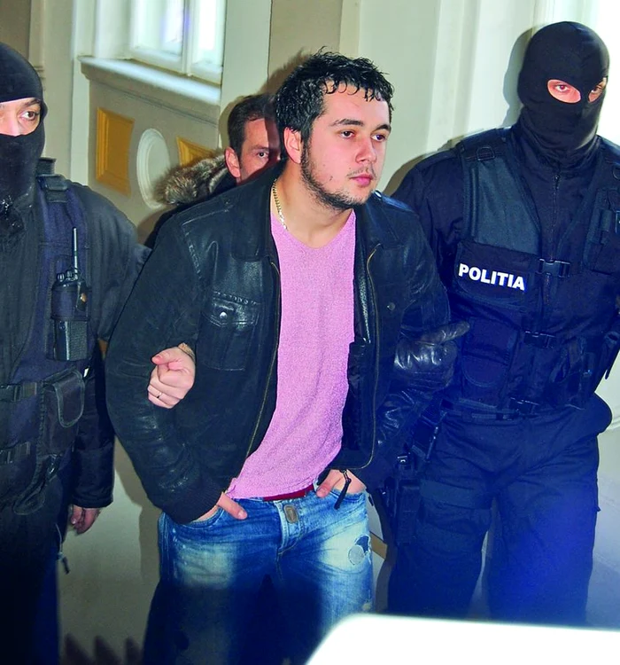 Cei doi tineri au fost duşi, ieri, la audieri