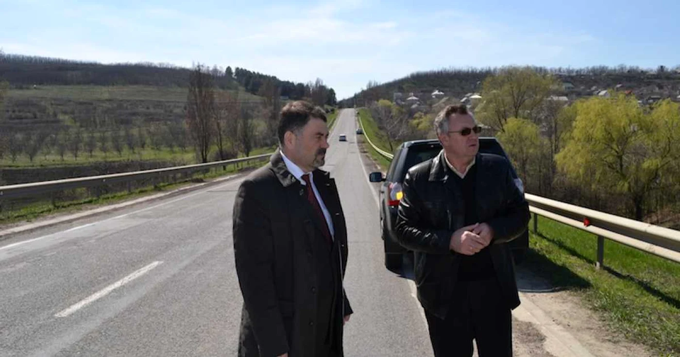 Ministrul Anatol Salaru în inspecţie la traseul Chisinau-Leuseni FOTO mtid.gov.md