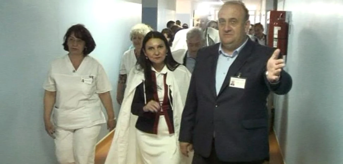 Ministrul Sănătăţii Sorina Pintea la Spitalul Horezu - Vâlcea Foto evenimentvalcean ro
