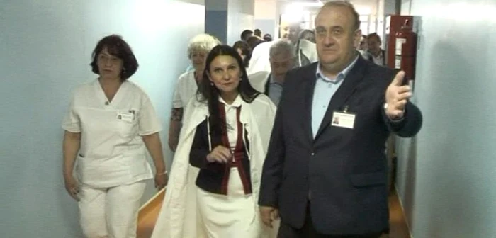 Ministrul Sănătăţii Sorina Pintea la Spitalul Horezu - Vâlcea Foto evenimentvalcean ro