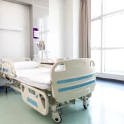 camera salon spital gol shutterstock 1674253657 jpg