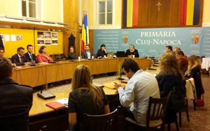 Discuţii la înfiinţarea clusterului FOTO: iTech Transilvania Cluster