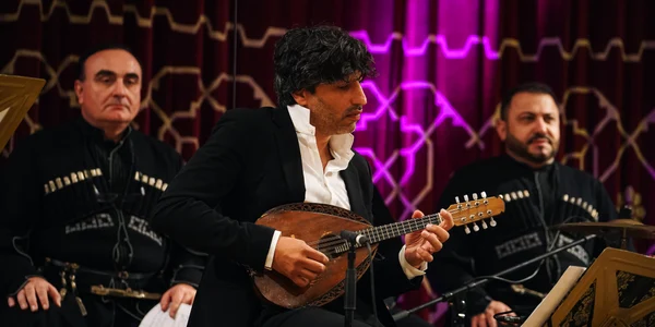 1 Avi Avital Between Worlds Ensemble Rustavi Choir la Ateneul Roman 2023 Festivalul Enescu (12) jpg