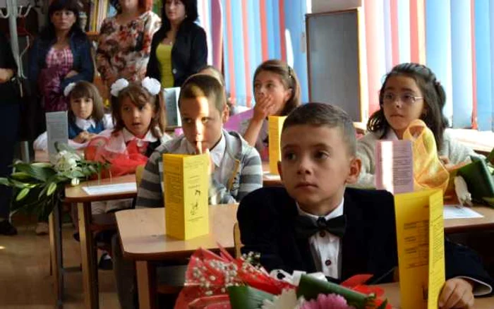 Şefii de promoţie din şcolile bucureştene se pregătesc de gală FOTO Arhivă