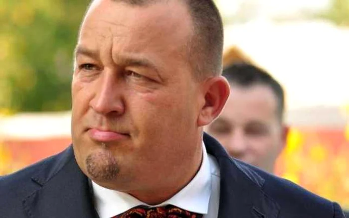 Nicolae Cantemir este dispus să plătească 10.000 de dolari pentru prinderea hoţului. FOTO Facebook