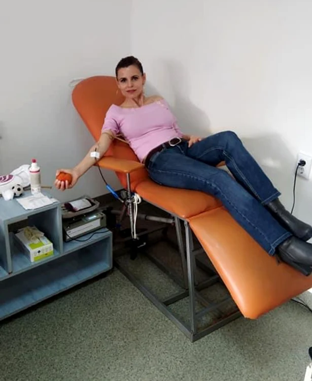 
    Valentina Ionescu a fost internată două săptămâni cu CovidFoto: arhivă personală  