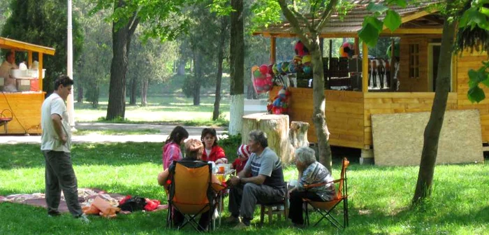 Ploieştenii sunt aşteptaţi cu diverse atracţii pe Valea Prahovei-imagine arhivă