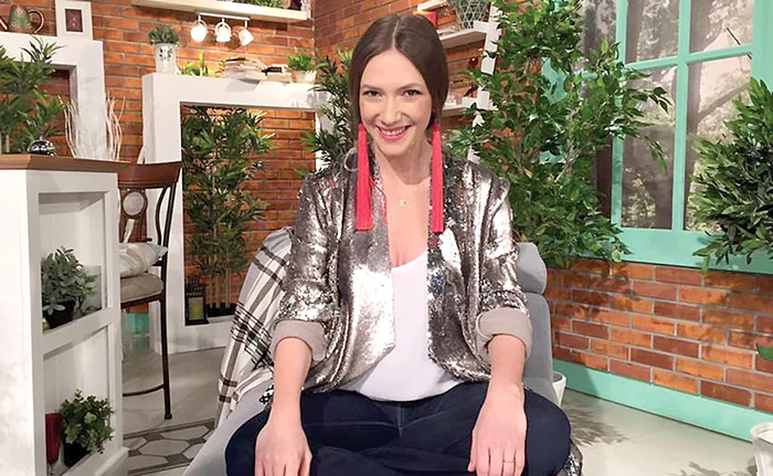 Adela va deveni, peste cinci luni, mamă de băiat