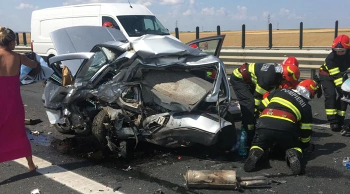Accidentul a avut loc în apropierea localităţii Orţişoara FOTO ISU Timiş