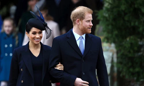 Meghan Markle și prințul Harry au părăsit oficial Casa Regală a Marii Britanii pe 1 aprilie 2020  jpeg