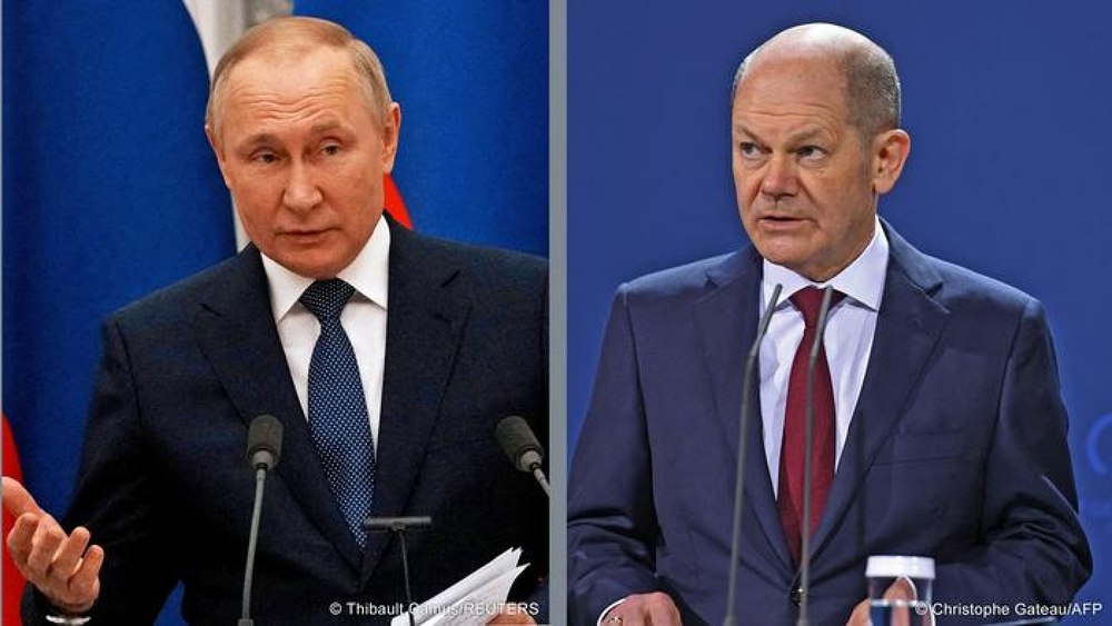 Scholz îl îndeamnă pe Putin să retragă trupele ruse din Ucraina şi să negocieze cu Kievul. Prima discuţie după doi ani