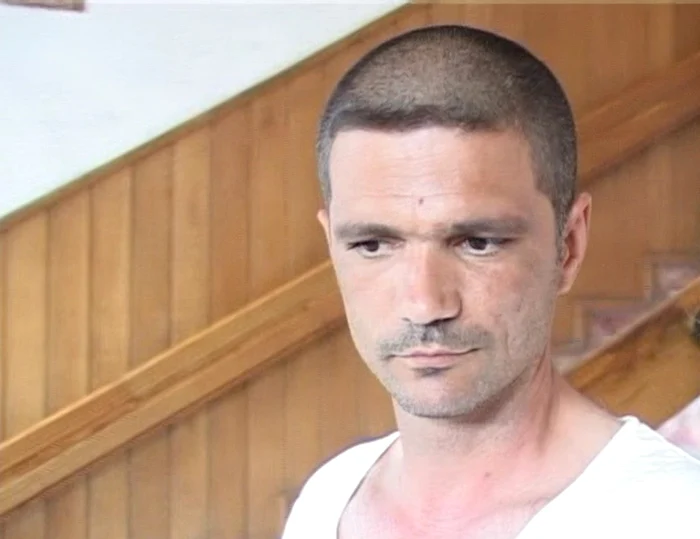 Poliţistul Alionescu a fost obligat să-i plătească victimei despăgubiri de 5000 de lei