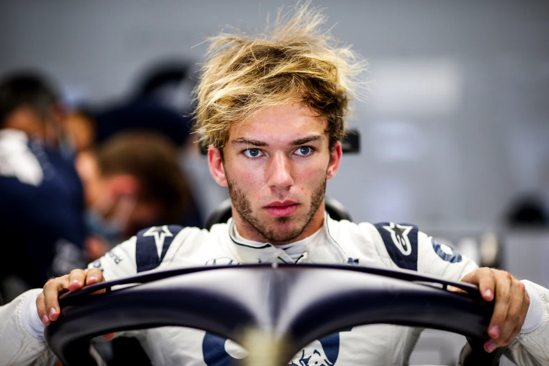 
    Pierre Gasly a terminat în puncte trei curse de Formula 1 din acest anFoto: Guliver / GettyImages  
