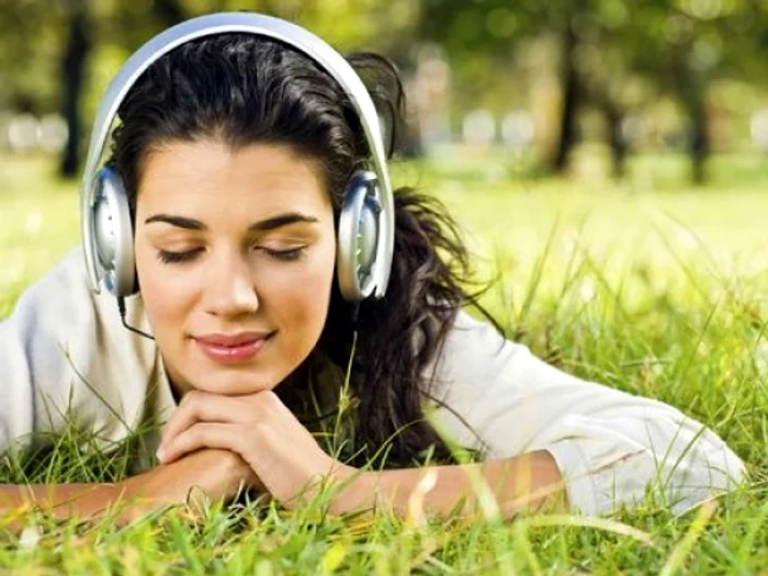 Entertainment news Celebrity gossip Movie and TV show updates Latest celebrity news Trending entertainment stories Muzicoterapia poate calma durerea, te scapă de anxietate și scade tensiunea arterială