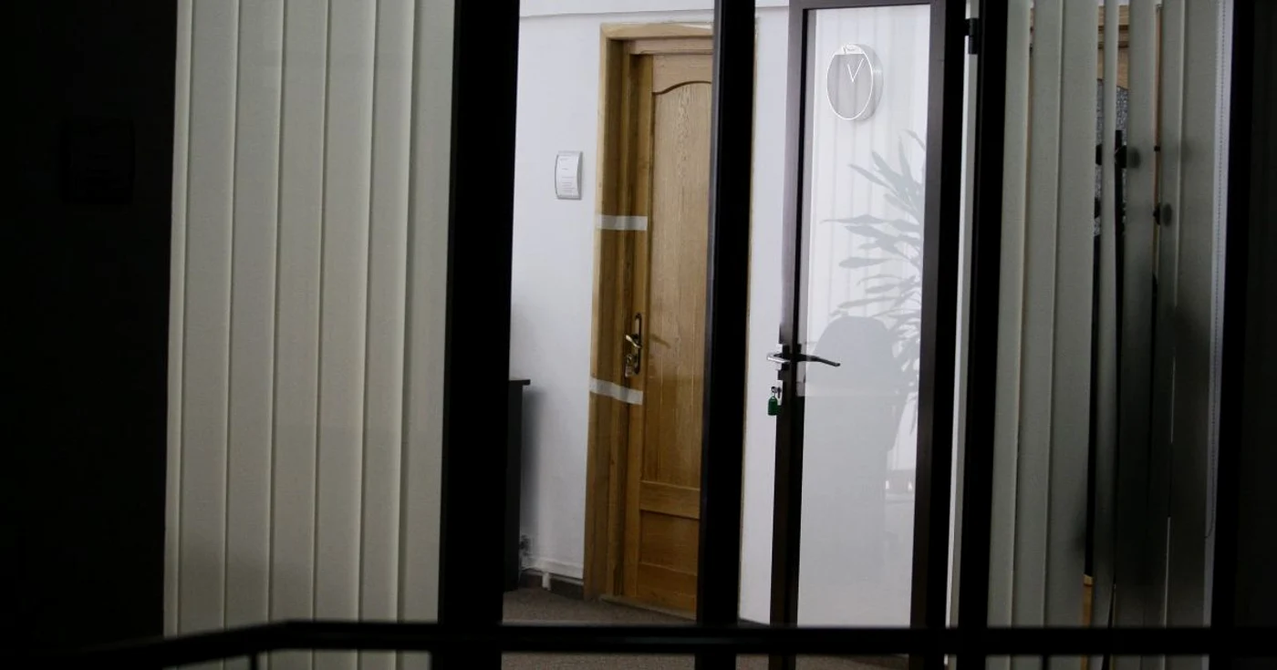 Birourile directorilor E.On Gaz din Cluj au fost sigilate dimineaţă