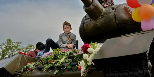 Învăţământ şi propagandă în Transnistria. Copiii