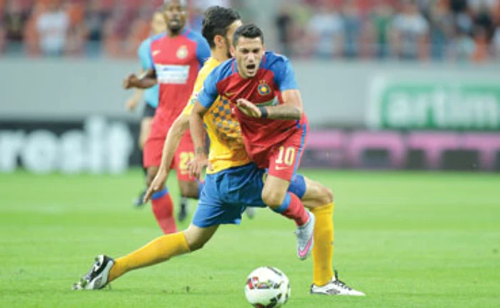 
    Stelistul Stanciu este unul dintre jucătorii care ar putea face parte din lotul României la EuroFoto: Mediafax  