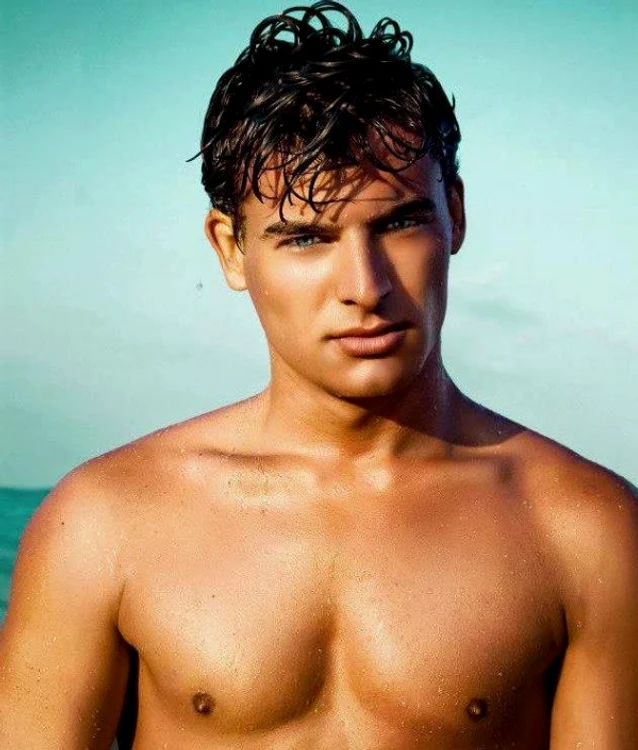 
    Fabio Niţă a filmat "Love in Thailand" în Asia  