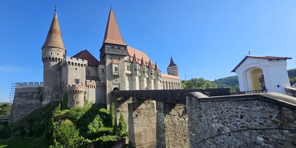 Castelul Corvinilor din Hunedoara  Foto Daniel Guță  ADEVĂRUL (1) jpg