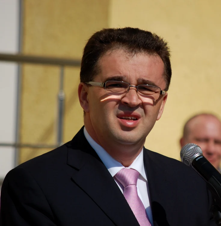Preşedintele Consiliului Vrancea, Marian Oprişan, a fost trimis în judecată în acest dosar în urmă cu mai bine de cinci ani