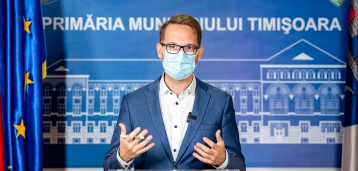 Primarul Timişoarei Dominic Fritz se alătură primarilor care cer bani de la Guvern pentru centrele de vaccinare