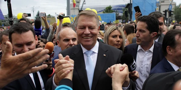 Miting PNL - Piaţa Victoriei - Klaus Iohannis / FOTO Inquam Photos / Octav Ganea / 18 mai 2019