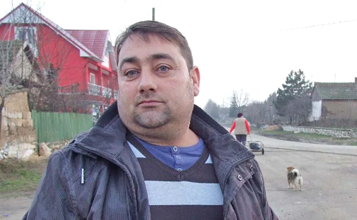 “Mă iau toate emoţiile”, se confesează barcagiul Gheorghiţă ZiceFoto: adevarul.ro