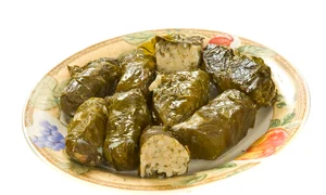 sarmalute cu carne de pui in foi de vita jpeg