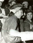 Nicolae Ceauşescu, printre muncitorii întreprinderii de construcţii metalice din Bocşa, judeţul Caraş-Severin (© „Fototeca online a comunismului românesc”, cota: 299/1978)