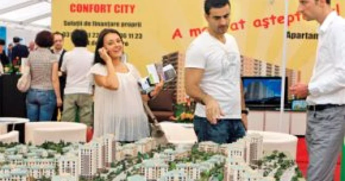 Who offers the least for a house apartment?