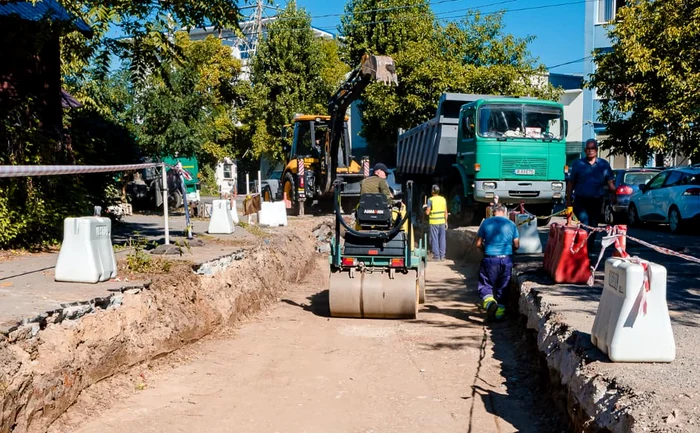 Lucrări de reabilitare pe traseul tramvaiului 5 / Foto Facebook