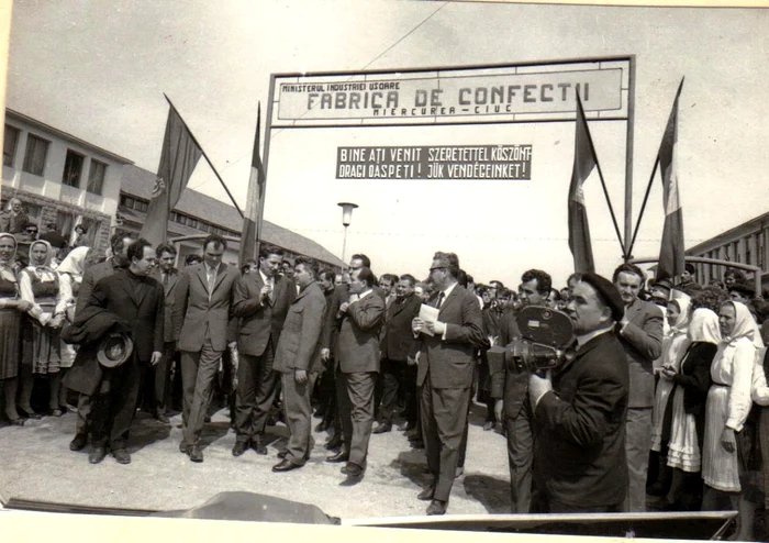 1 2 fabrica de confectii Miercurea Ciuc 24 aprilie 1970 jpg jpeg