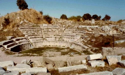 Arheologii plănuiesc să descopere secretele cetăţii Troia jpeg