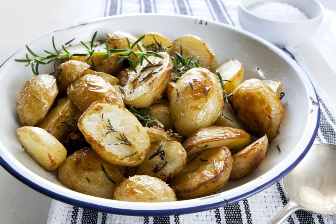 cartofi noi rozmarin, 3 retete, jamie oliver jpeg