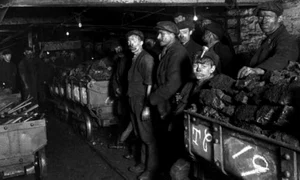 Minerii au revenit în Mina Aurelia din Lupeni la scurt timp după tragedie jpeg