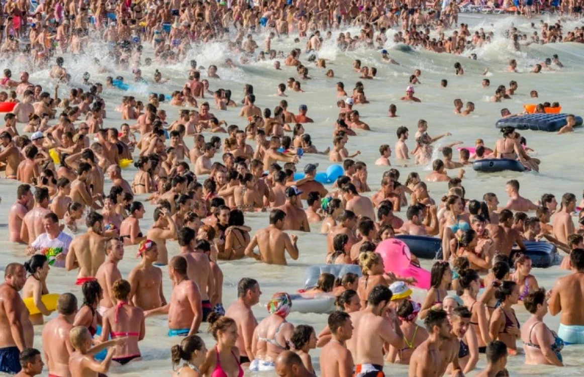 FOTO www.wall-street.ro