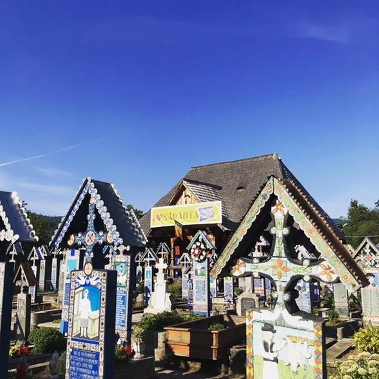 
    Cimitirul vesel de la Săpânța este un muzeu în aer liberfoto: Alina Erimia  