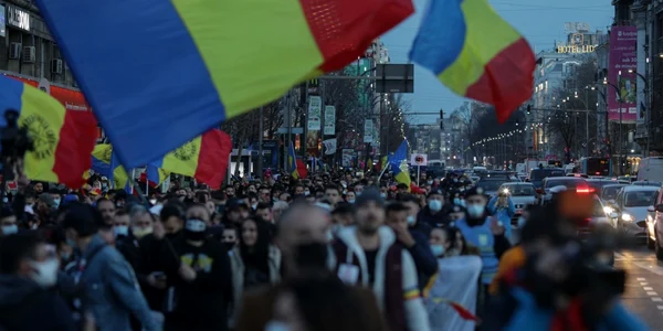 Protest anti-restricţii covid - Bucureşti / 29 mar 2021 / FOTO Inquam Photos / Octav Ganea
